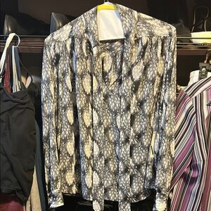 NWT Worthington Black and White Long Sleeve Tie Front Blouse